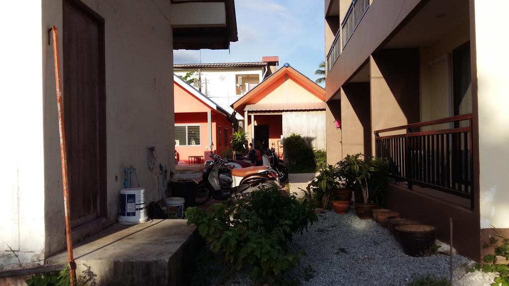 Nai Yang BeachDee Dee Mansion Airportアパートメント エクステリア 写真